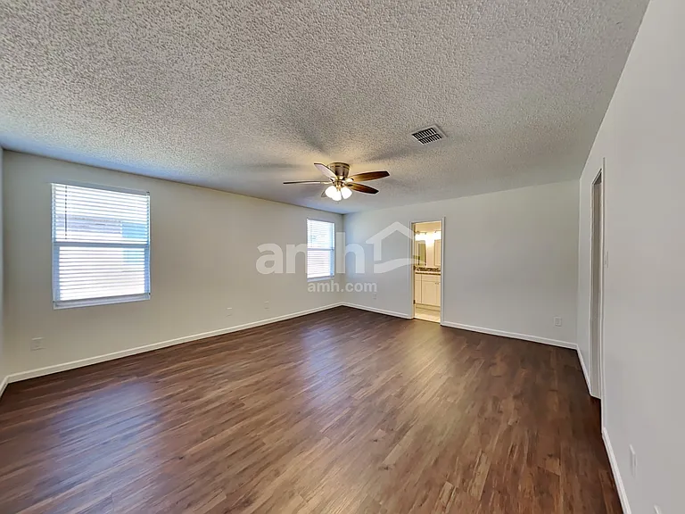 3062 Limestone Hill Ln — Photo 8