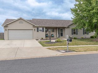 1533 Kelsey St, Washington, IL