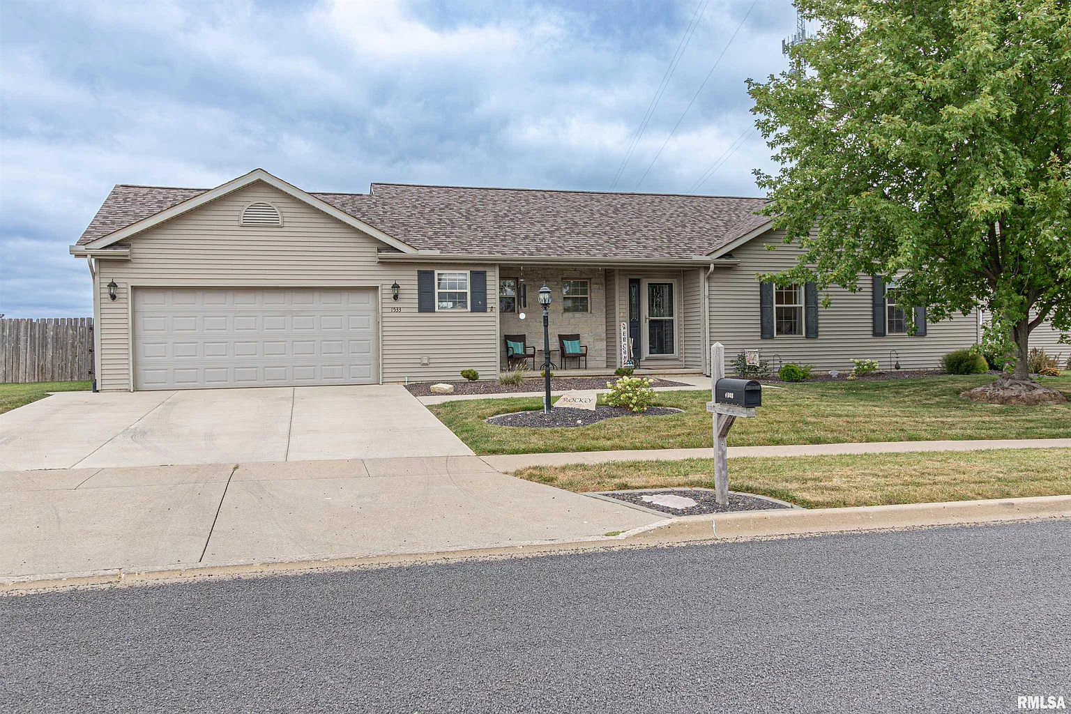 1533 Kelsey St photo 1