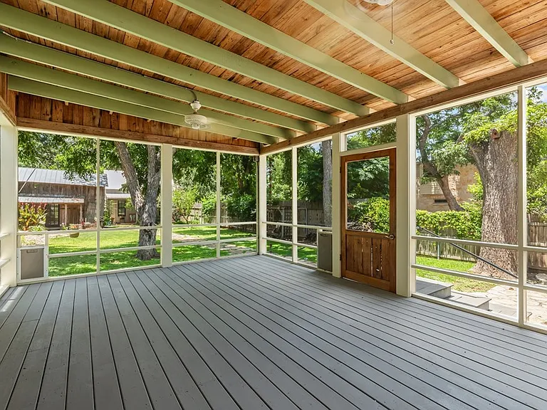 605 W Schubert St — Photo 20