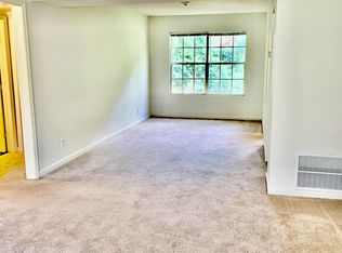 2517 Hydraulic Rd #1-74-1, Charlottesville, VA 22901