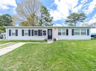 4305 Onawa Ln, Chesapeake, VA 23325