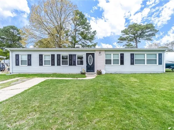 4305 Onawa Ln, Chesapeake, VA 23325
