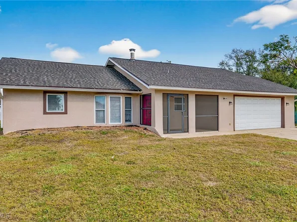 1425 SE 25th Ln, Cape Coral, FL 33904