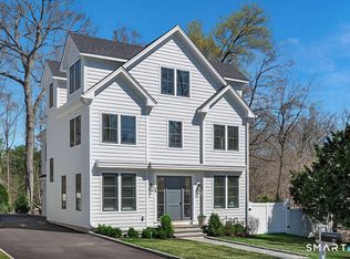 6 Down River Road #B, New Canaan, CT