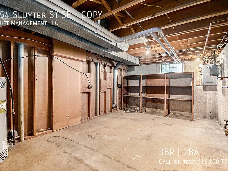 954 Sluyter St SE #COPY — Photo 14