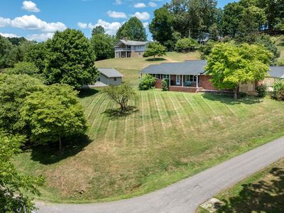 22 Brookside Dr, Franklin, NC, 28734