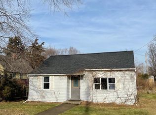 130 W Cherry St, North Liberty, IA