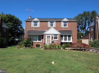 809 Cedar Ln, Norristown, PA 19401