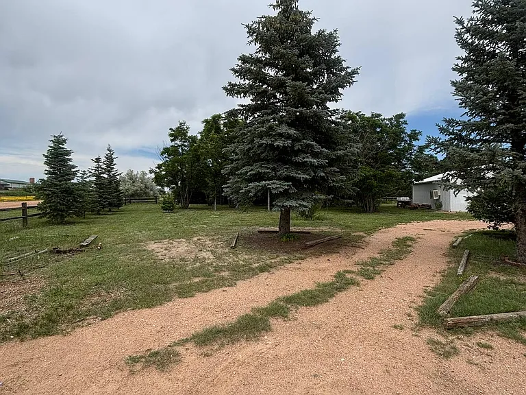 6045 Broken Spoke Dr — Photo 2