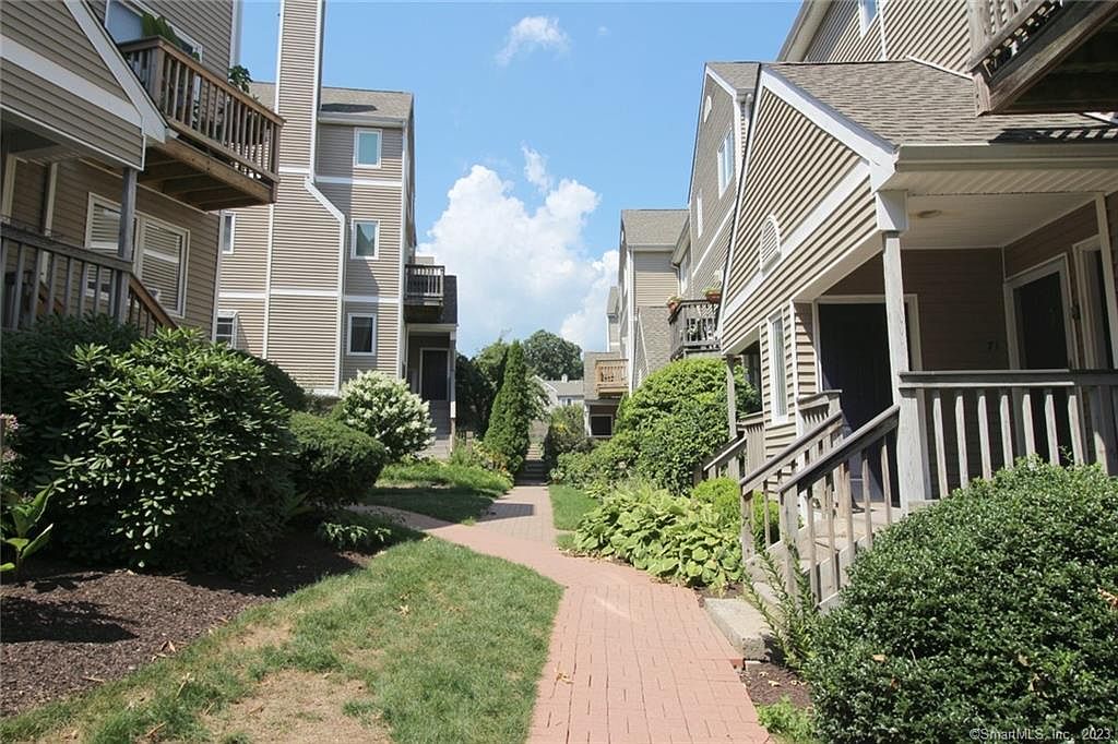 7 Glenrock A7, Norwalk, CT 06850 Zillow