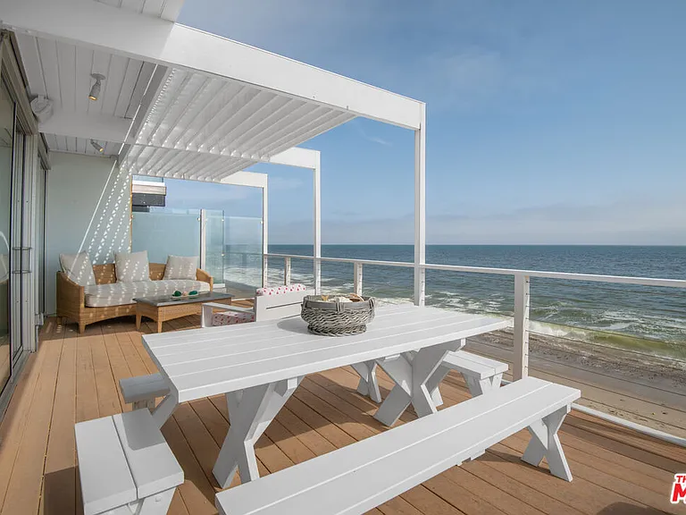 24554 Malibu Rd — Photo 22