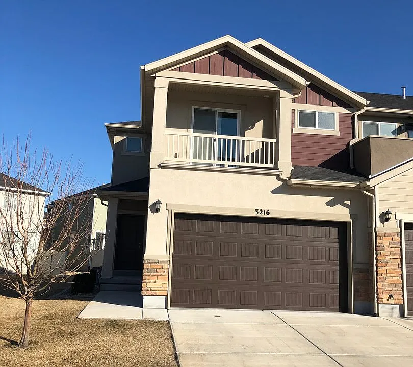 3216 W Prairie Grass Dr