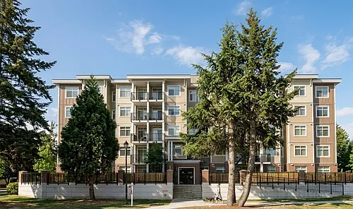 20686 Eastleigh Cres #9015 Photo 1