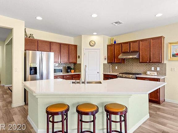 3rd image of 7122 Tavita St