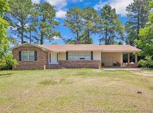 1073 Old Baker Rd, Maxton, NC 28364