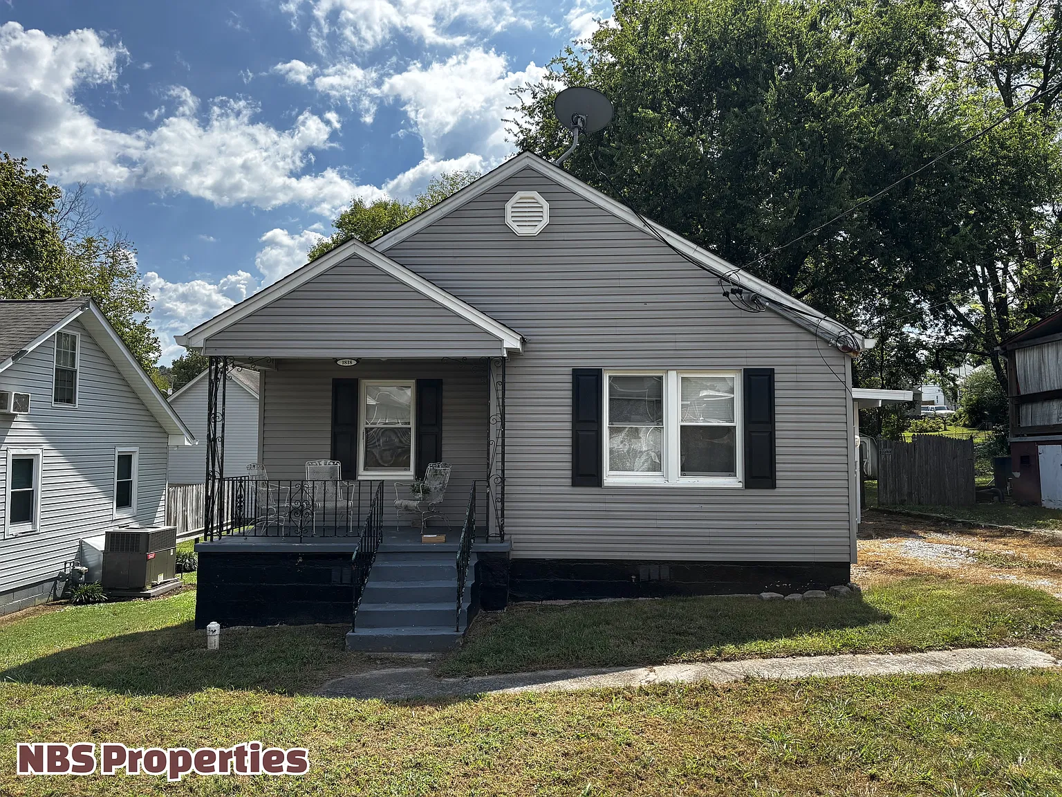 1818 Price Ave. - 1 — Photo 3
