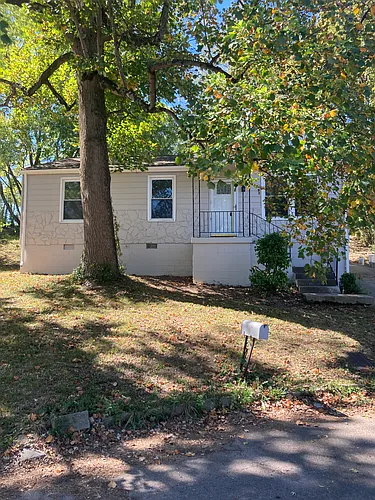 4041 Navaho Trl Photo 1