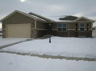 1438 Chesapeake Ln, Billings, MT 59101