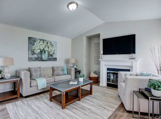 33290 Via Alvaro, Temecula, CA 92592