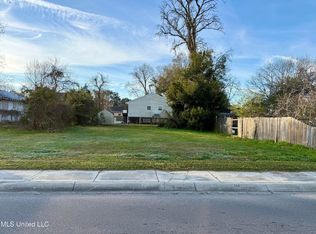 561 Esters Blvd #6, Biloxi, MS 39530