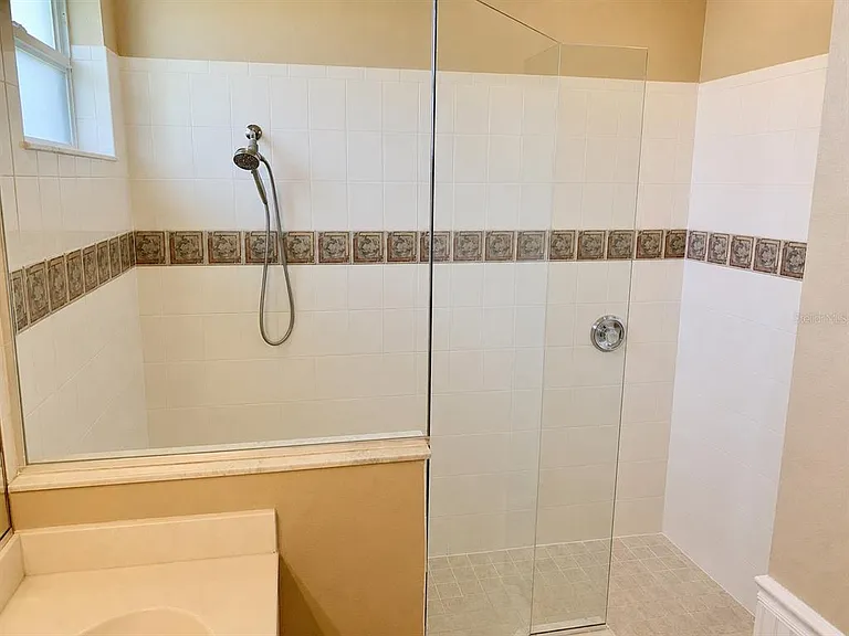 2775 Royal Palm Dr — Photo 27