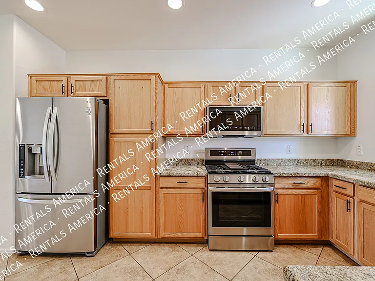 21260 E Calle Luna — Photo 10