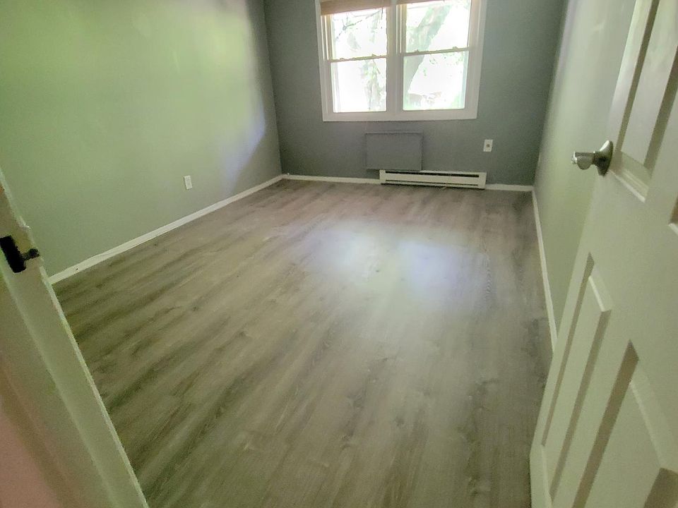 1st image of 1333 Bell Blvd Floor 1