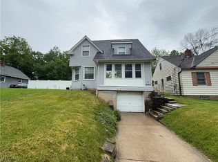 4955 E 141st St, Garfield Heights, OH 44125