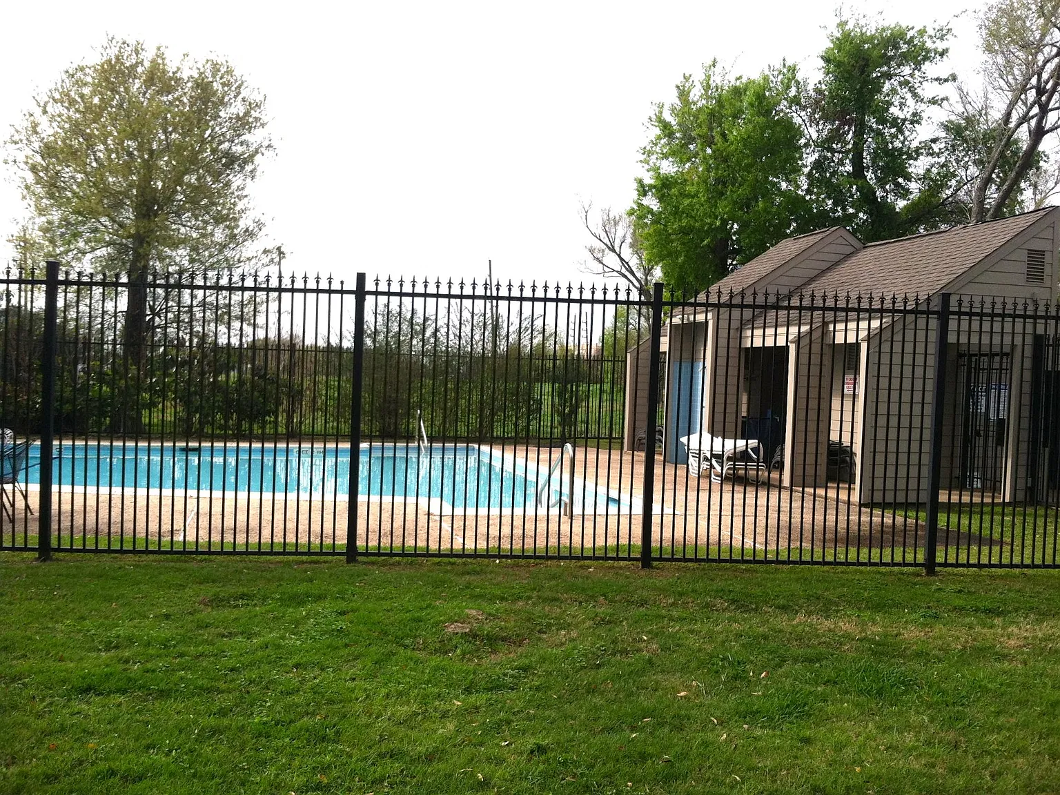 3 bed, 1152 sqft, $1,850 — Photo 3