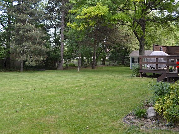 5th image of 1216 Vista Dr