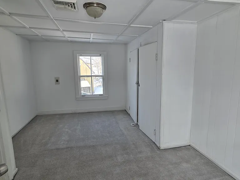 153 Main St — Photo 8