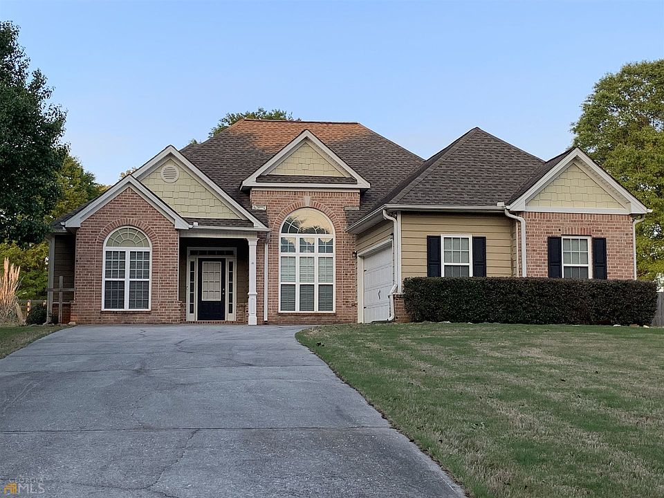 1st image of 904 McKendree Ln