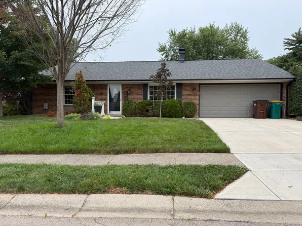 275 Evergreen Dr, Springboro, OH 45066
