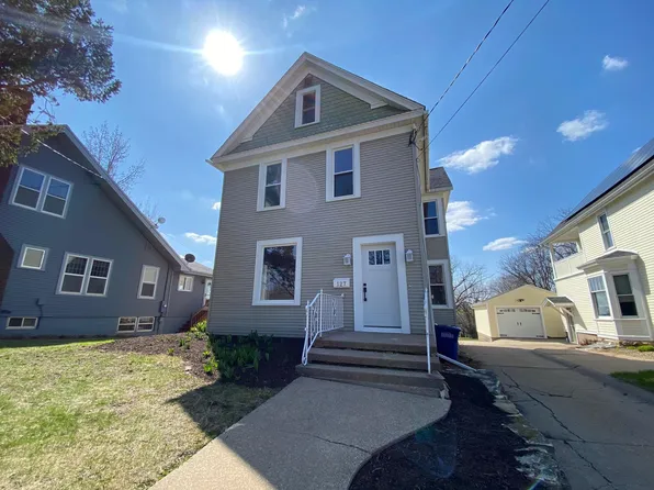127 N Grandview Ave, Dubuque, IA 52001