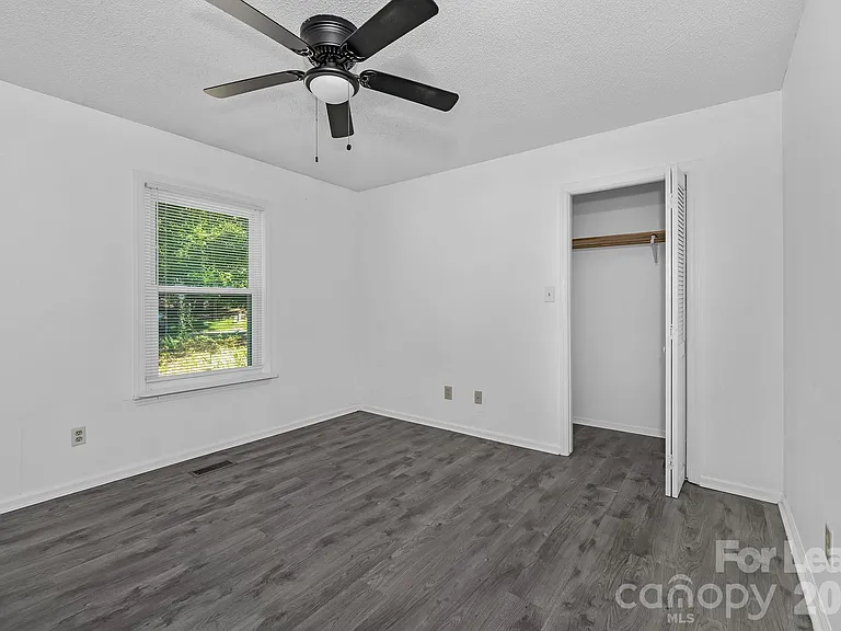 21014 Pine Ridge Dr — Photo 23