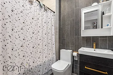 Rented by Rennit Inc.