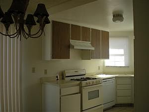 2nd image of 5612 Blue Sea St