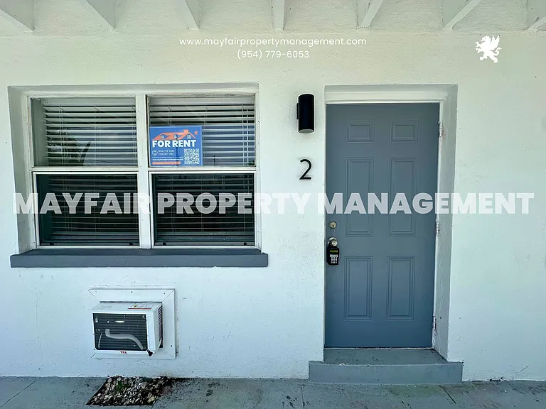 2915 Broadway #2 — Photo 8
