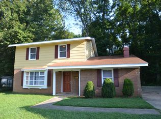 6619 Farmway Pl, Charlotte, NC 28215