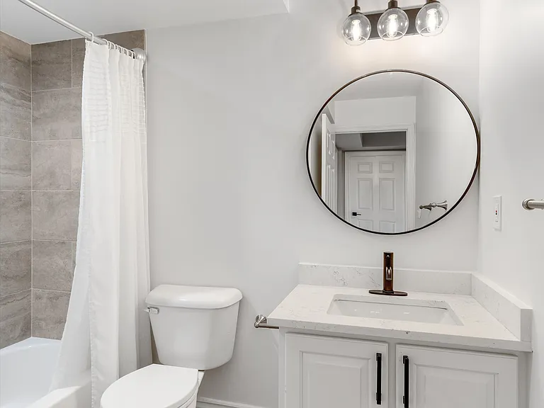 1113 N Old Woodward Ave #78 — Photo 32
