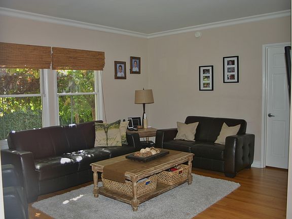 5th image of 520 Olmsted Dr