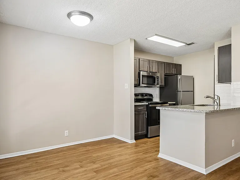Chappell Hill Apartments — Photo 53