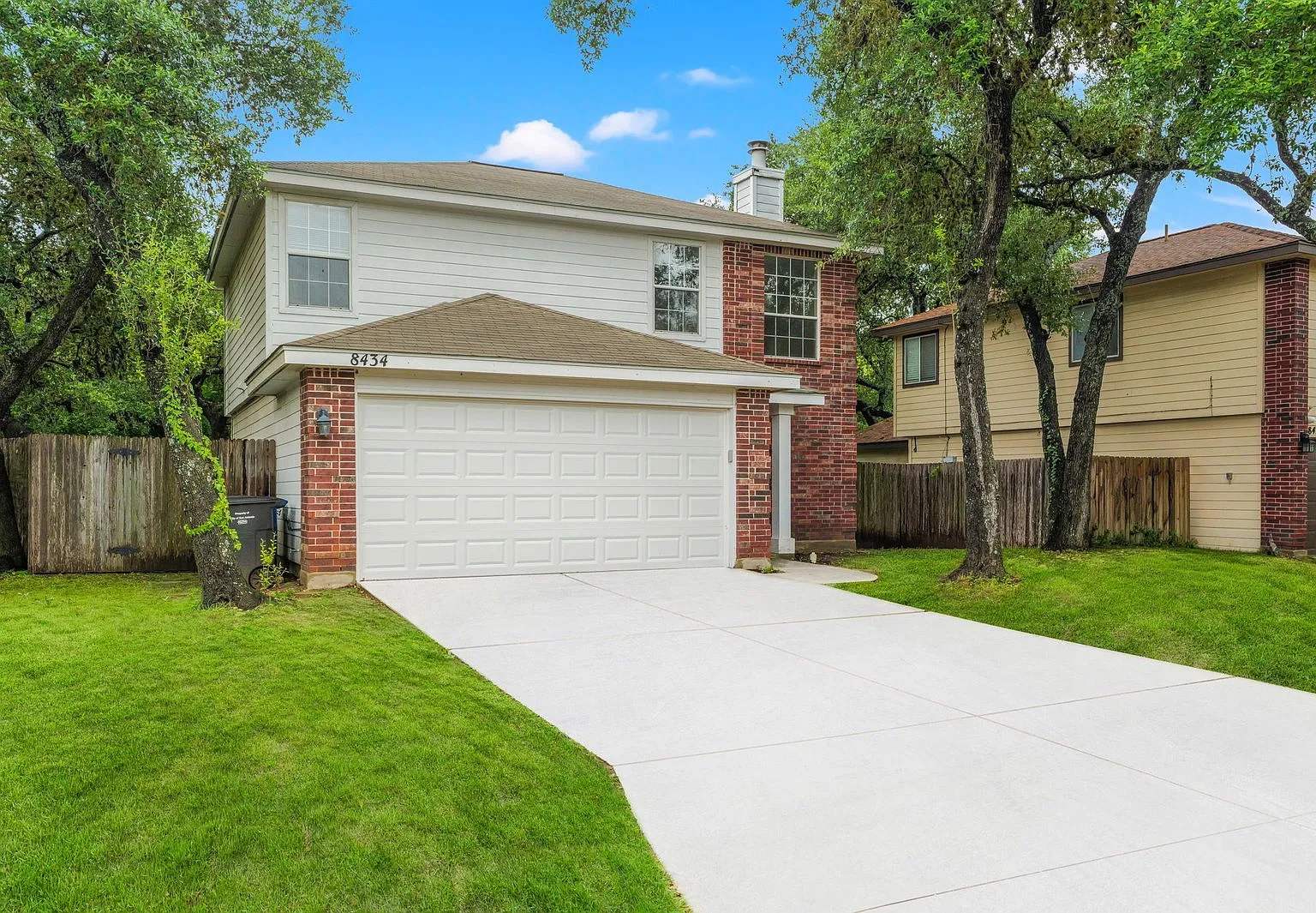3 bed, 2.5 bath, 1507 sqft, $1,750 — Photo 2