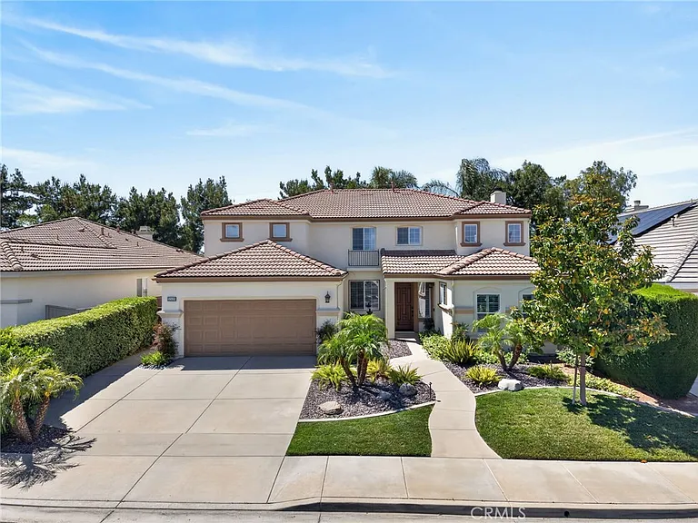 32920 Northshire Cir — Photo 1