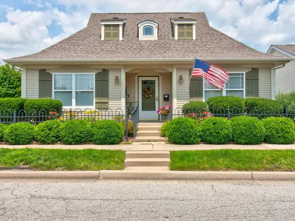 223 Ballantrae St, Valparaiso, IN 46385