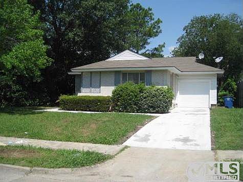 2nd image of 10233 Sylvia Dr