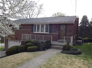 101 Green Glen Dr, Pittsburgh, PA 15227