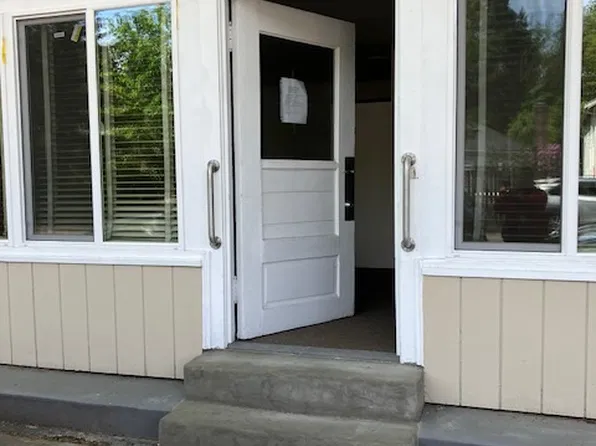 12043 35th Ave NE Suite D, Seattle, WA 98125