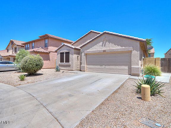 3rd image of 45452 W GUILDER Avenue